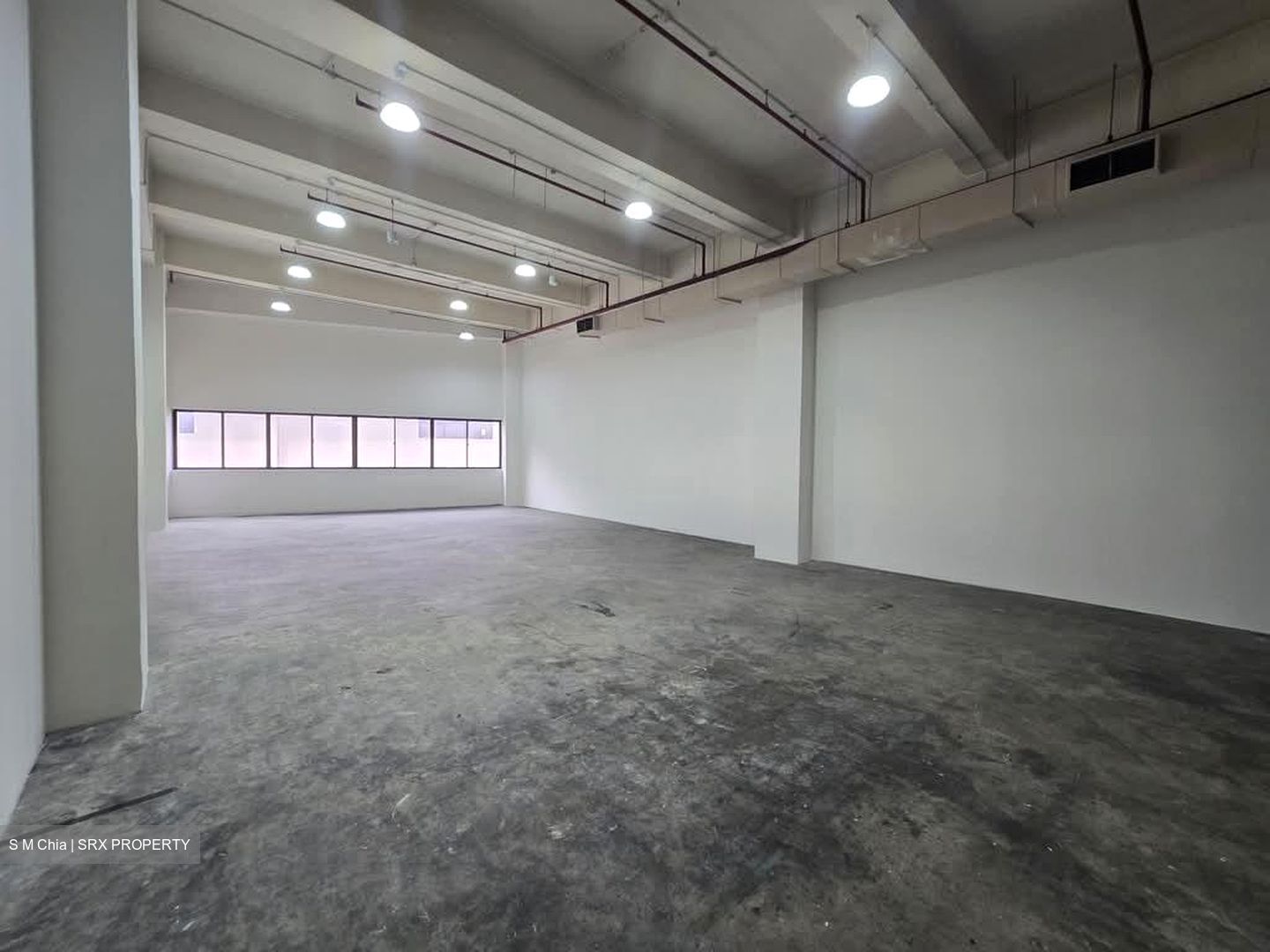 L & Y Building (D20), Factory #586617681